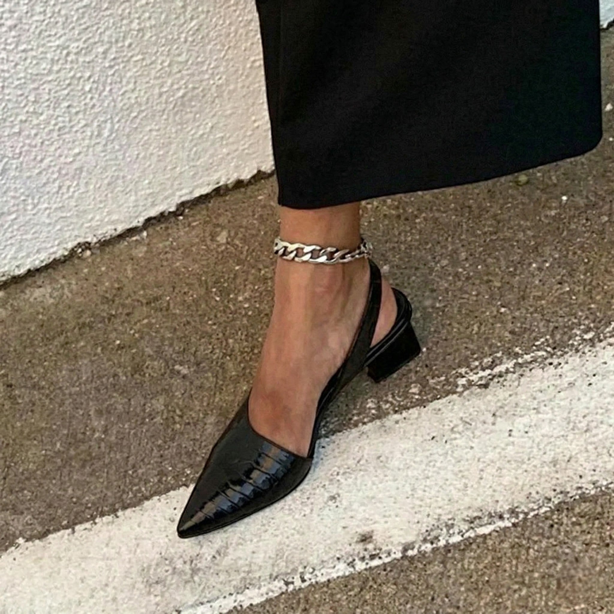 Charlotte - Women's Pointed Toe Slingback Heels